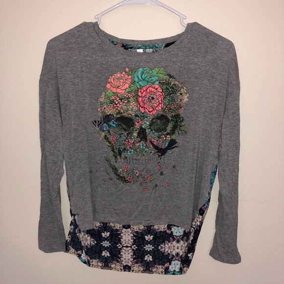 Floral Skull Top - Picture 1 of 3